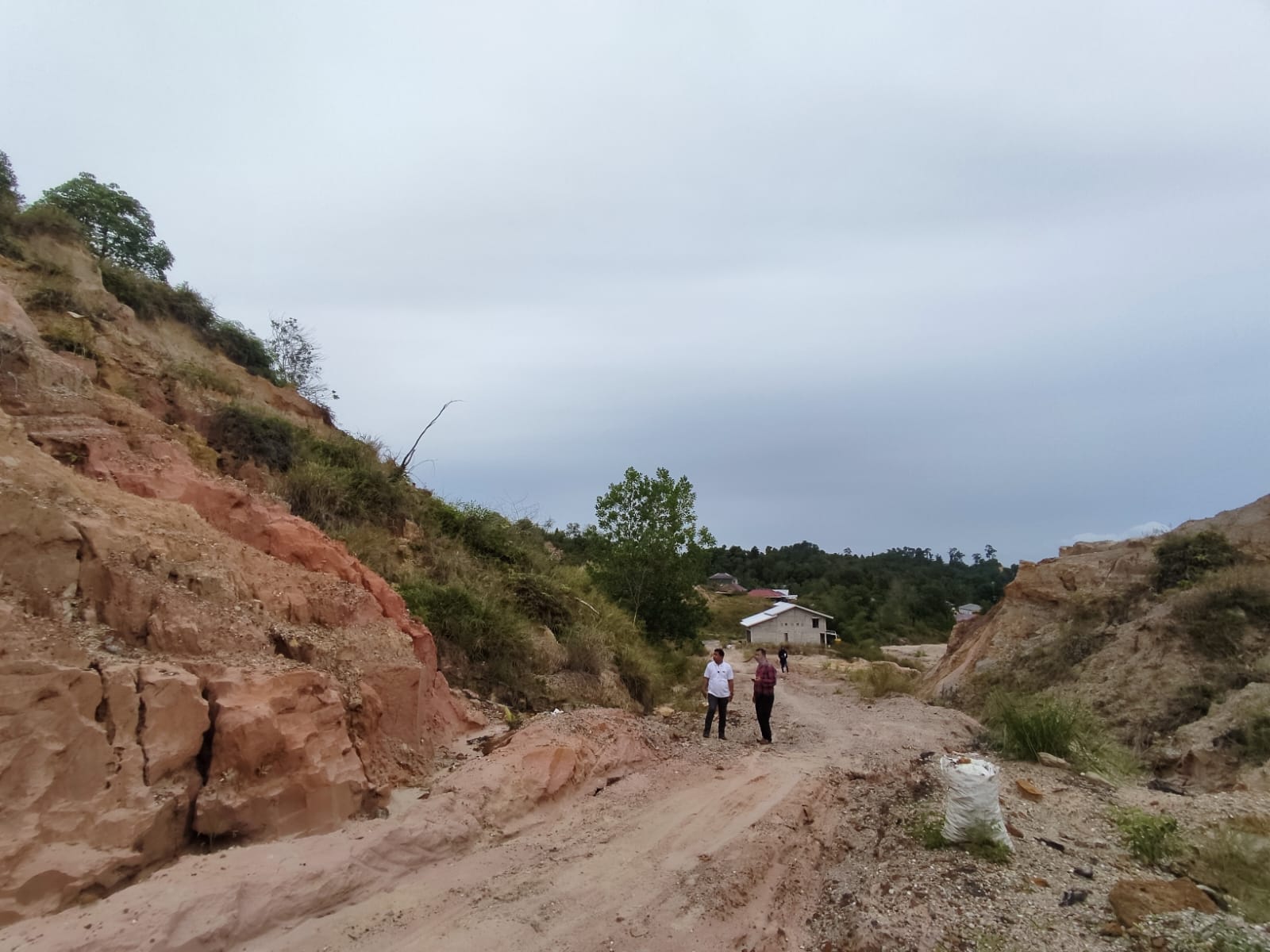 Penjualan Tanah Kosong